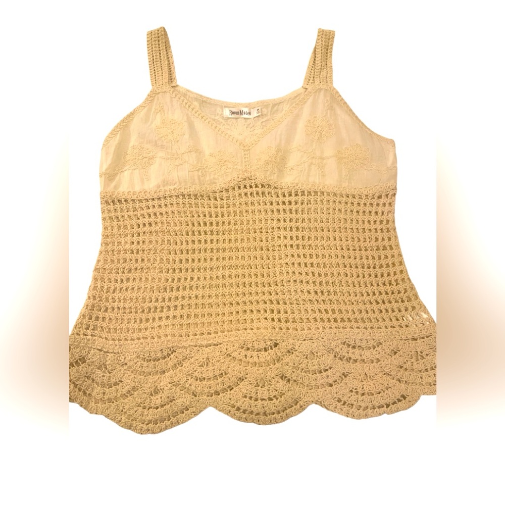 CROCHET TOP - NWT